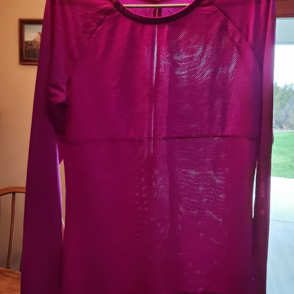 Old navy Activewear long sleeve workout shirt